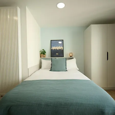 For Students Only Brigg Point In Apartament