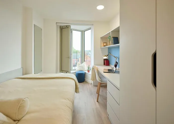 For Students Only Brigg Point In Apartament