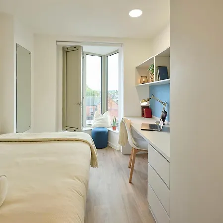 For Students Only Brigg Point In Apartment