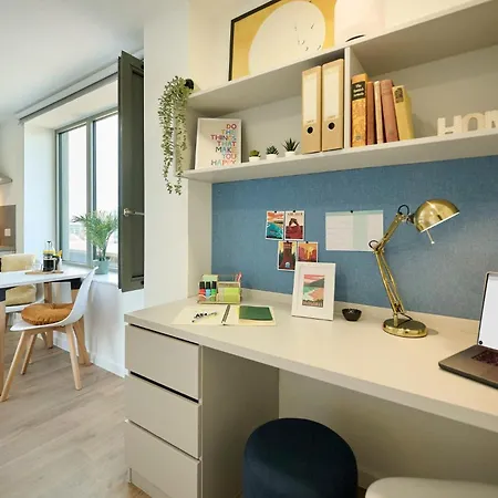 For Students Only Brigg Point In Apartment *