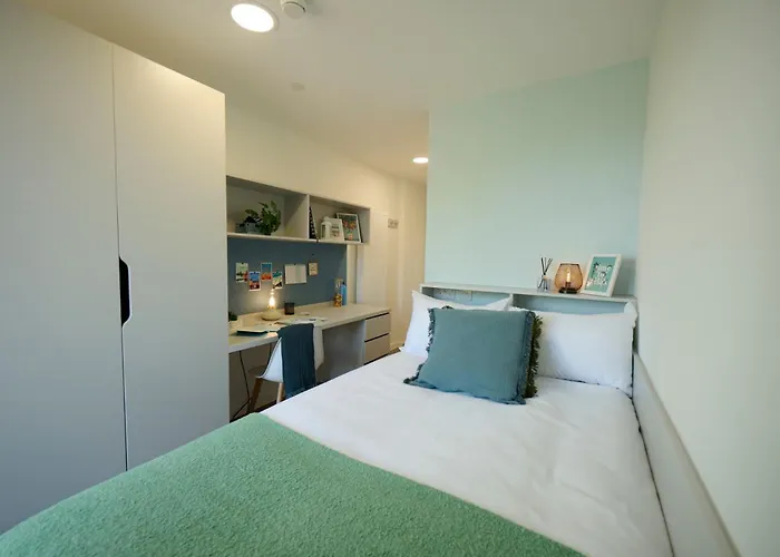 Apartment For Students Only Brigg Point In Bristol